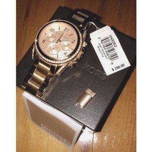 Michael Kors rose gold | gold watch